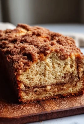 Delicious Cinnamon Crumb Banana Bread with a cozy topping