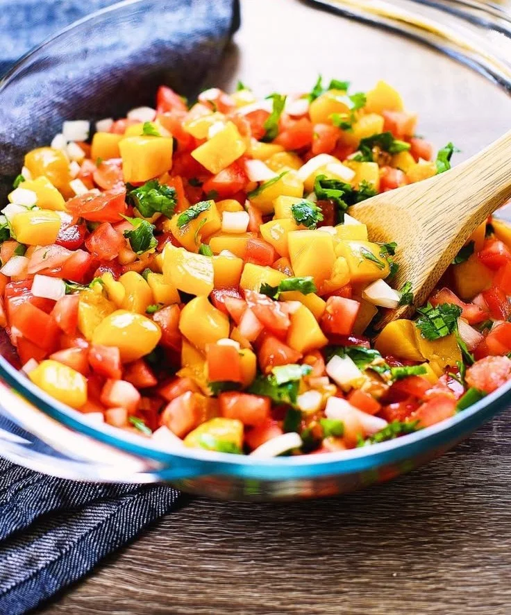 Chunky Peach Salsa