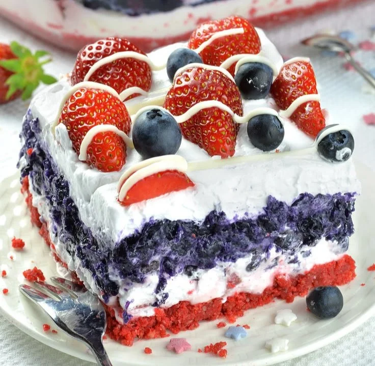 No bake summer berry lasagna with layers of fresh berries and cream